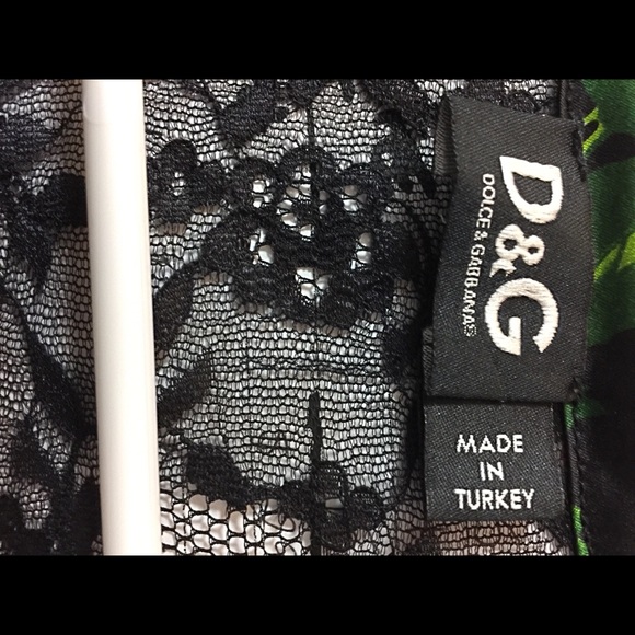 TRR: 11.9.19 Lace Dolce & Gabbana Top Small - Picture 4 of 7